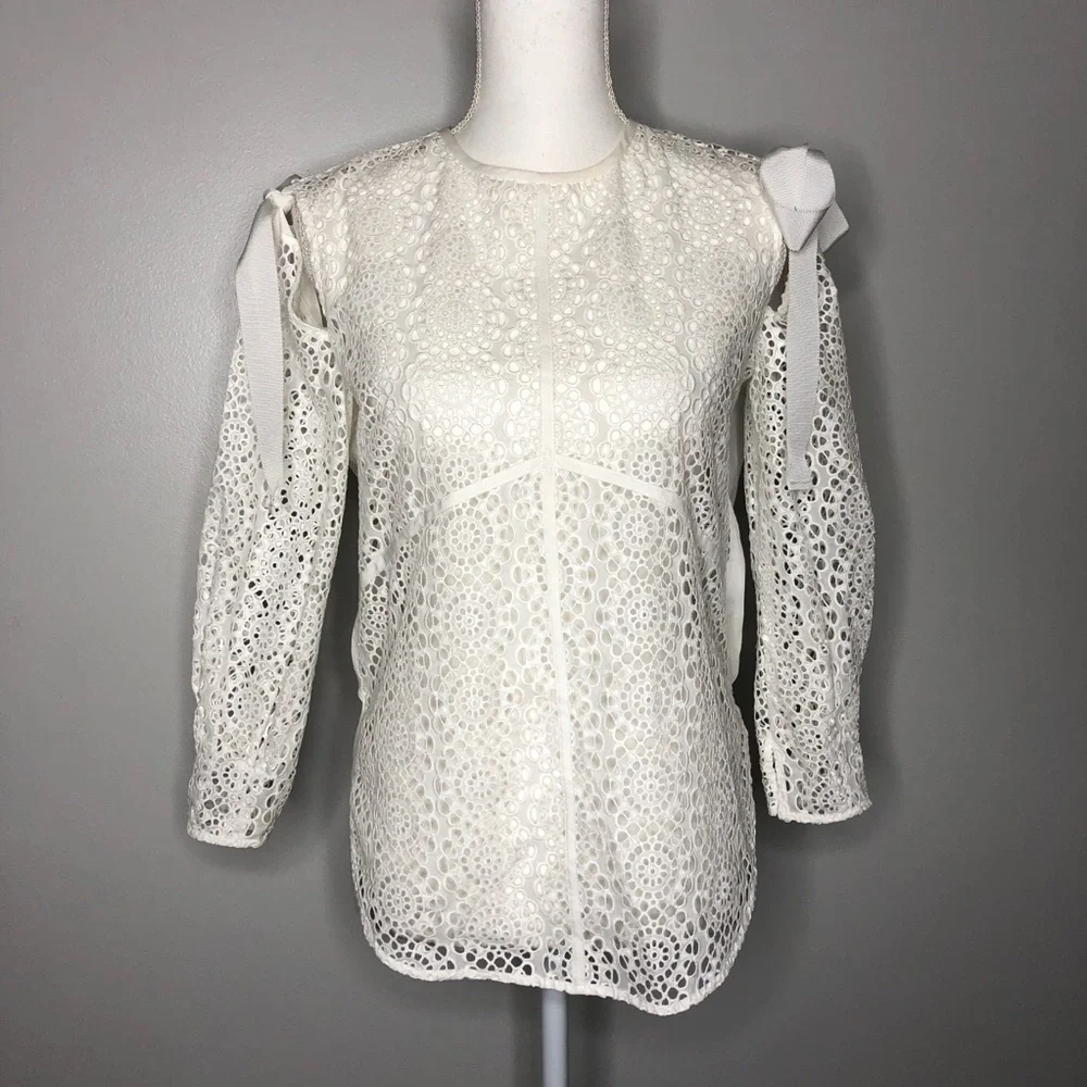 Sandro Paris Ernesto Eyelet Broderie Anglaise Blouse in Blanc - NWT